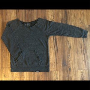 Luckless off-shoulder Sweater